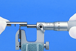 Image of interchangeable anvil micrometer 25-50mm .