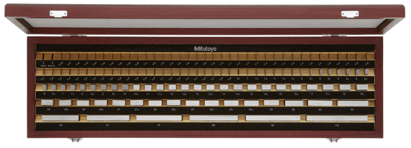 Image of gauge block set, metric, ins. cert., iso 122 blocks, grade 1, steel .