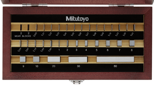 Image of gauge block set, metric, ins. cert., iso 32 blocks, grade 0, steel .